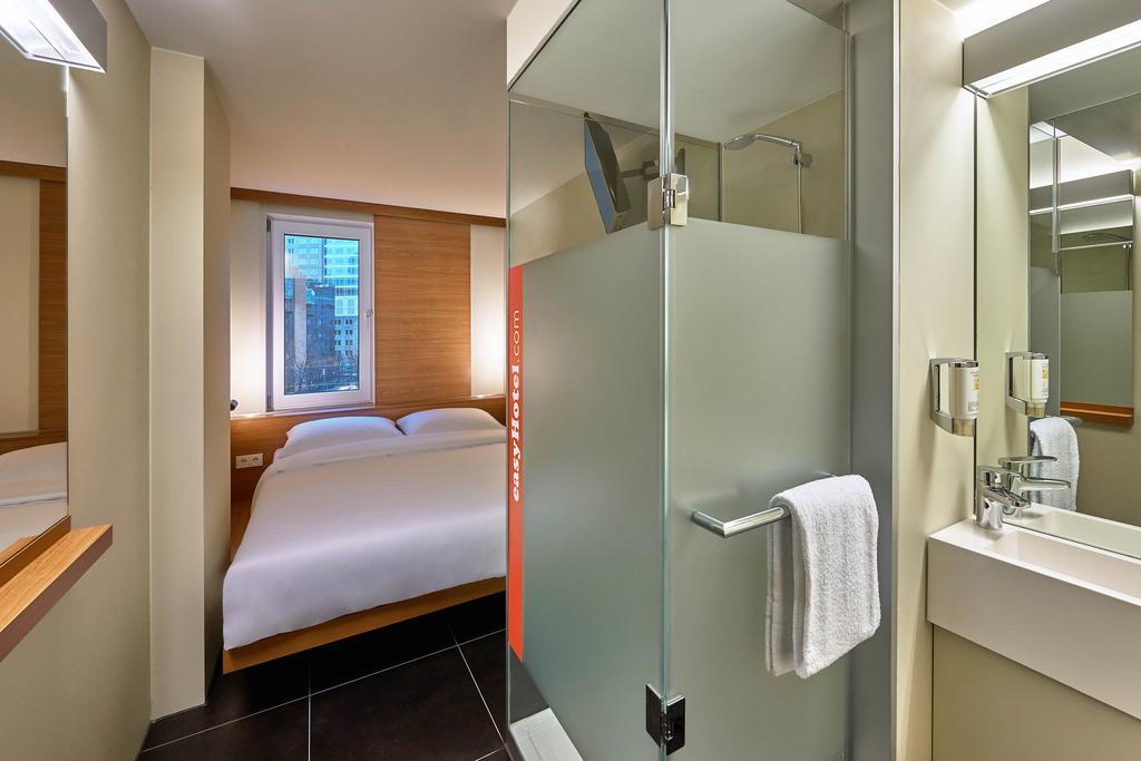 Easyhotel Frankfurt City Center Frankfurt am Main Kültér fotó